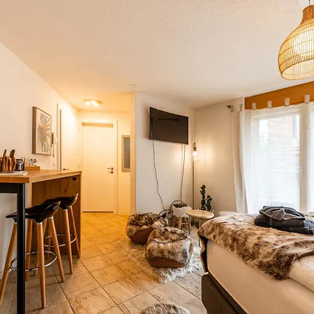 Cozy Chamia 采尔马特